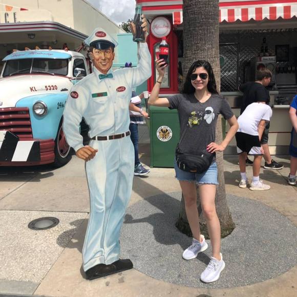 Meet your Posher, Natalie - Picture 1 of 1